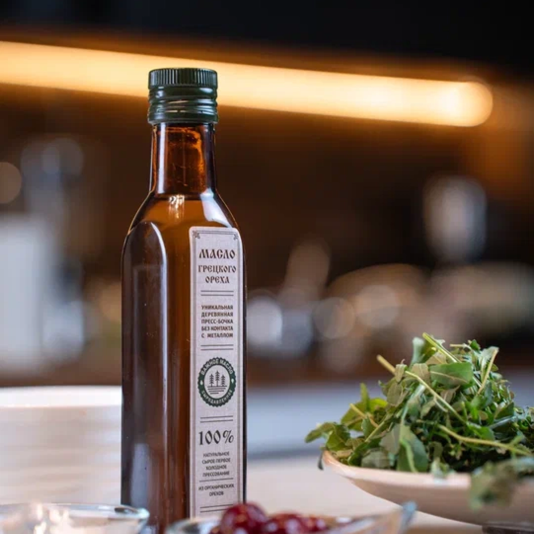 Масло грецкого ореха, 250 мл — Важное масло — сыродавленное масло ручной работы Масло грецкого ореха, 250 мл